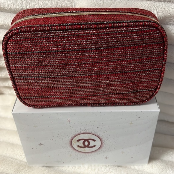 CHANEL Red Makeup Bag nwot - Picture 2 of 5